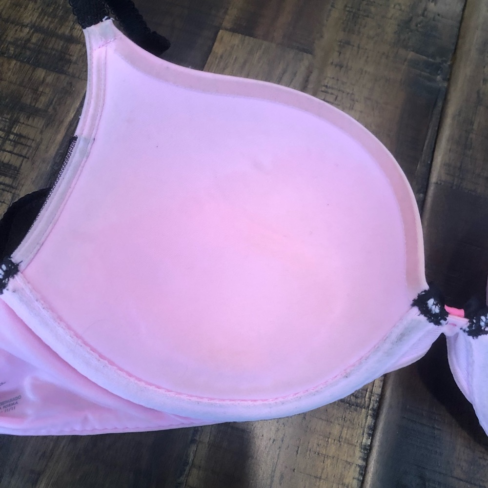 Bra - Picture 2 of 4